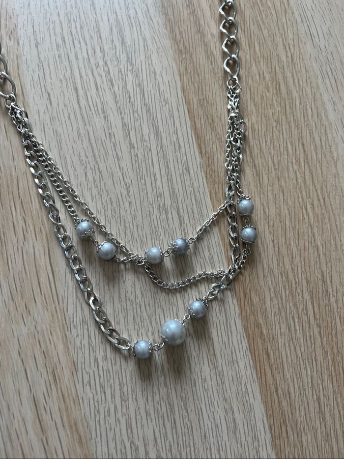 Collier argenté - photo numéro 2