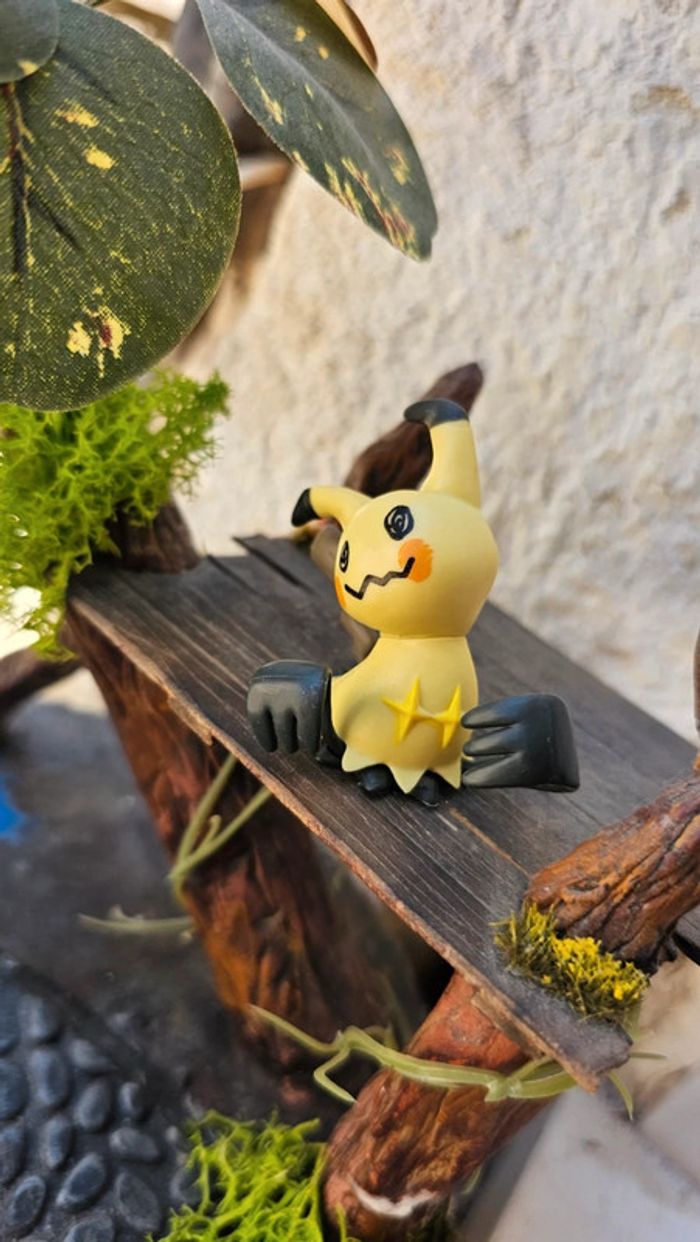 Super figurine Pokemon Nintendo mimiqui