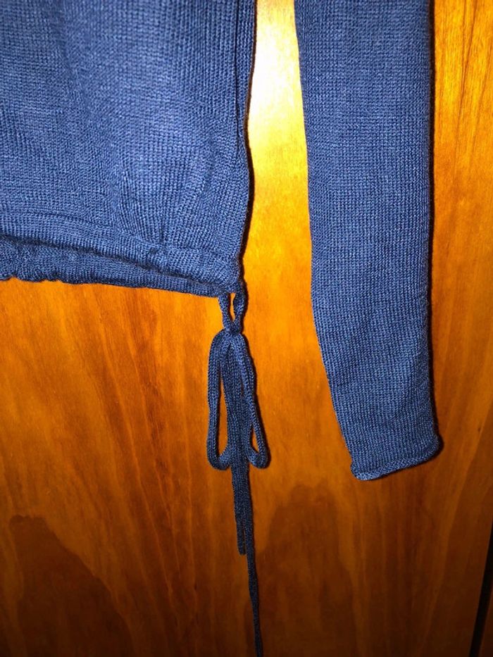 Pull col v 38 Version Sud neuf avec étiquette - photo numéro 2