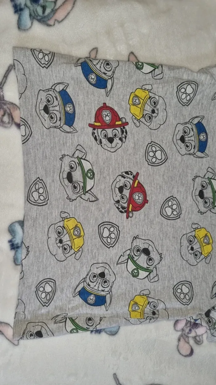 Pyjama short pat patrouille 6 ans en bon état - photo numéro 8