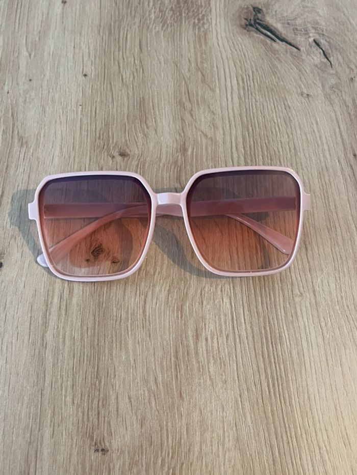 Lunettes de soleil femmes vintages rose neuves - photo numéro 5