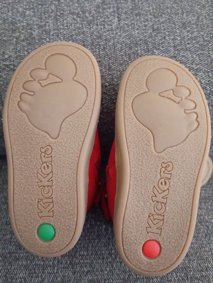 Kickers neuves pour garçon en taille 22 - photo numéro 4
