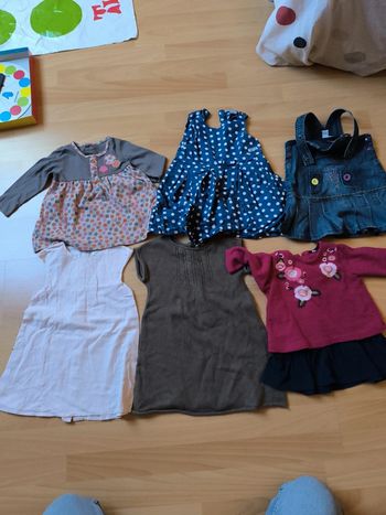 Lot robes 18 mois
