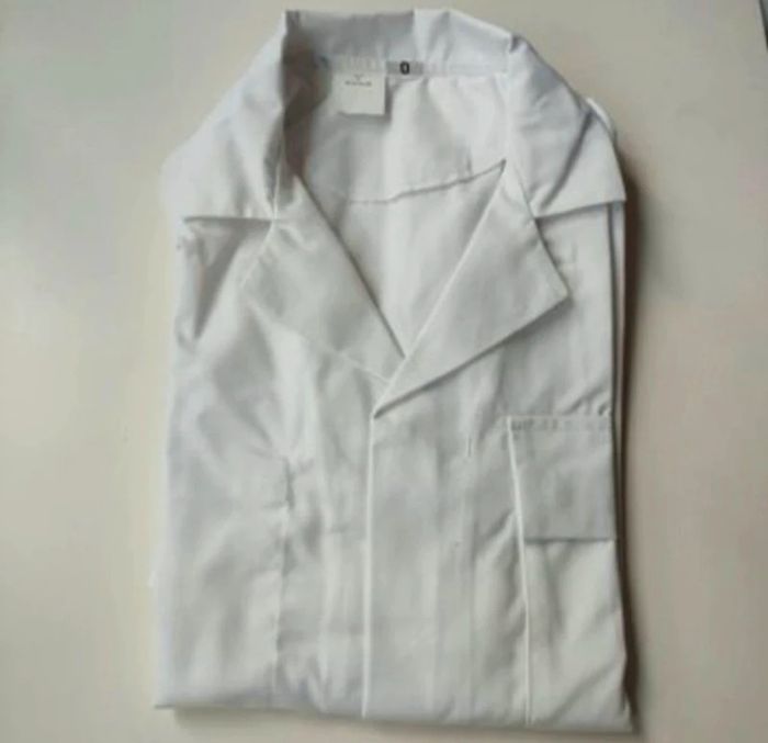 Blouse blanche de laboratoire taille O/S Mulliez-Flory