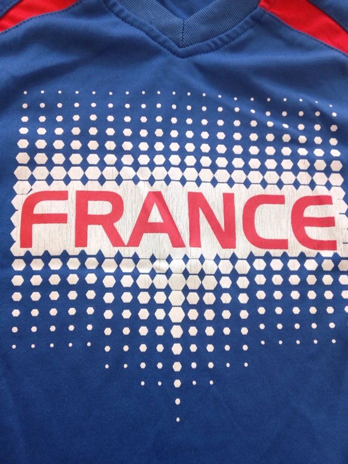 Maillot de sport - photo numéro 3