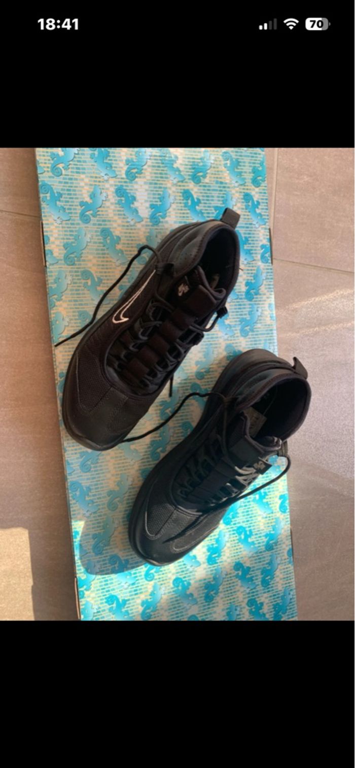 Baskets Nike air - photo numéro 2