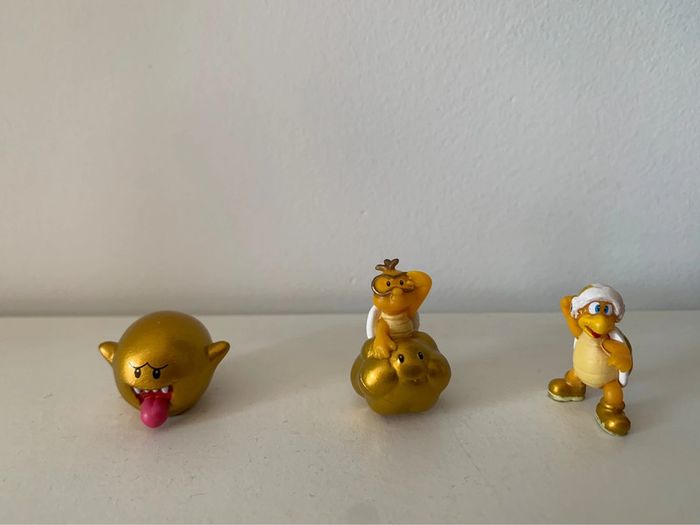 Lot de 3 mini figurines Mario dorées - photo numéro 2