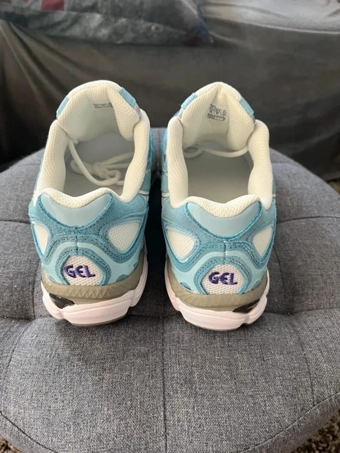 Asics gel Nyc Bleu clair Taille 39 - photo numéro 5