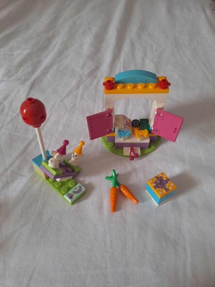 Lot 3 Lego friends univers lapins - photo numéro 3