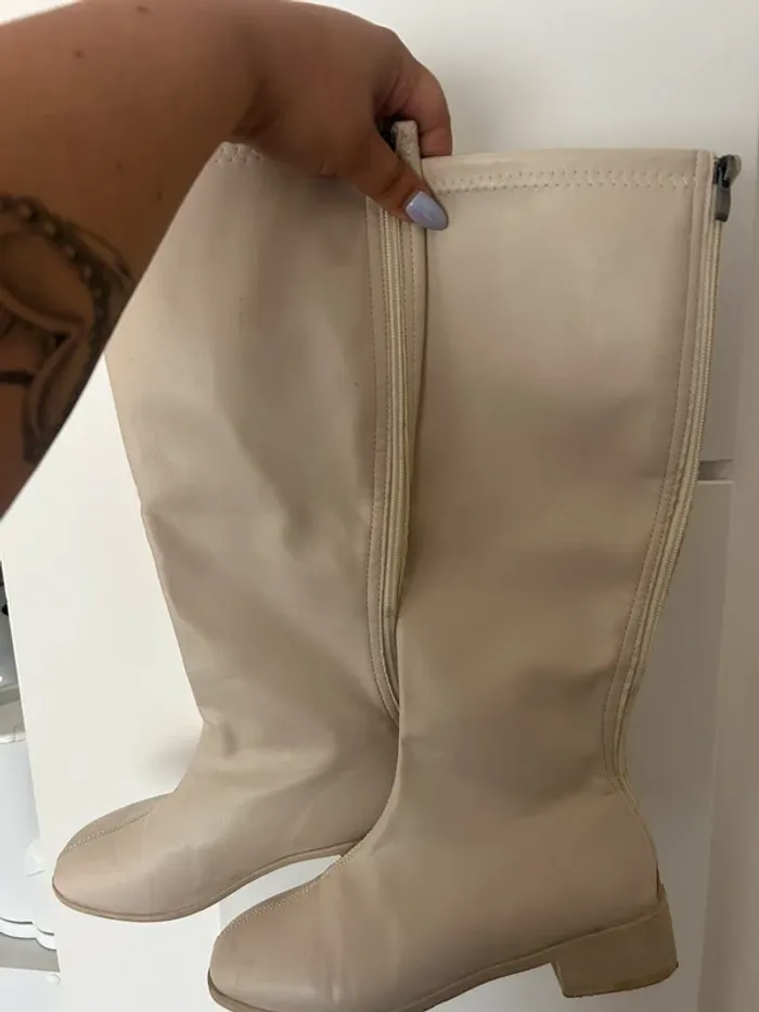 Bottes haute plates crème taille 38 - photo numéro 2