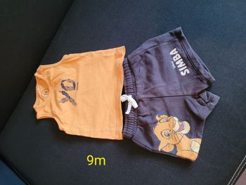 ensemble short Disney + haut très bon état