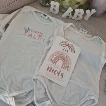 Lot de 2 bodys 6 mois Mots d'enfants