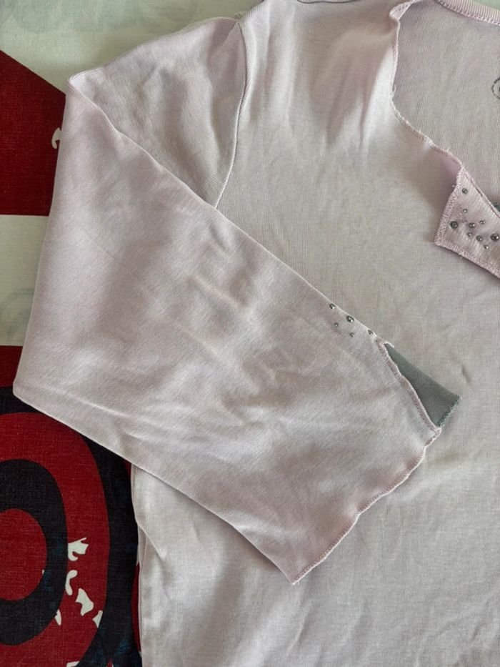Armand Thierry taille 4 rose col V rose pale manche courte - photo numéro 4