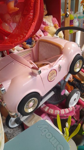 Petite voiture