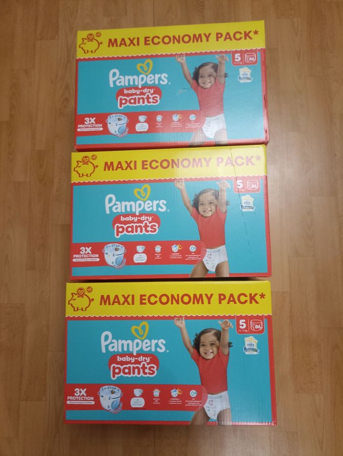 3 cartons de couches Pampers pants culottes T5 taille 5