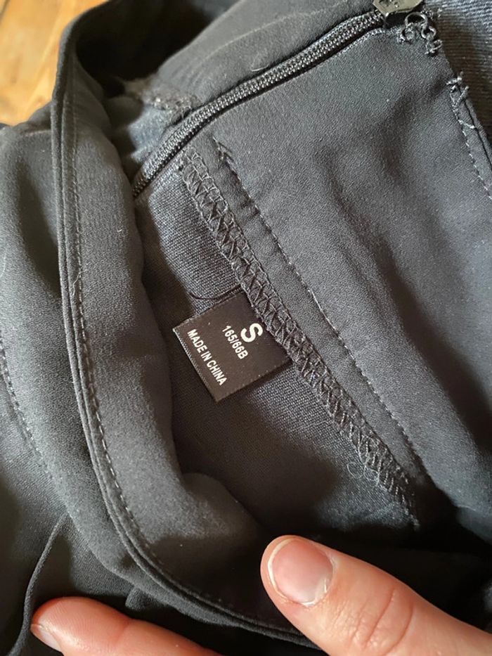 Pantalon noir fluide - photo numéro 4