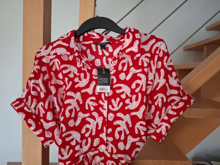 Robe neuve avec etiquette - photo numéro 2