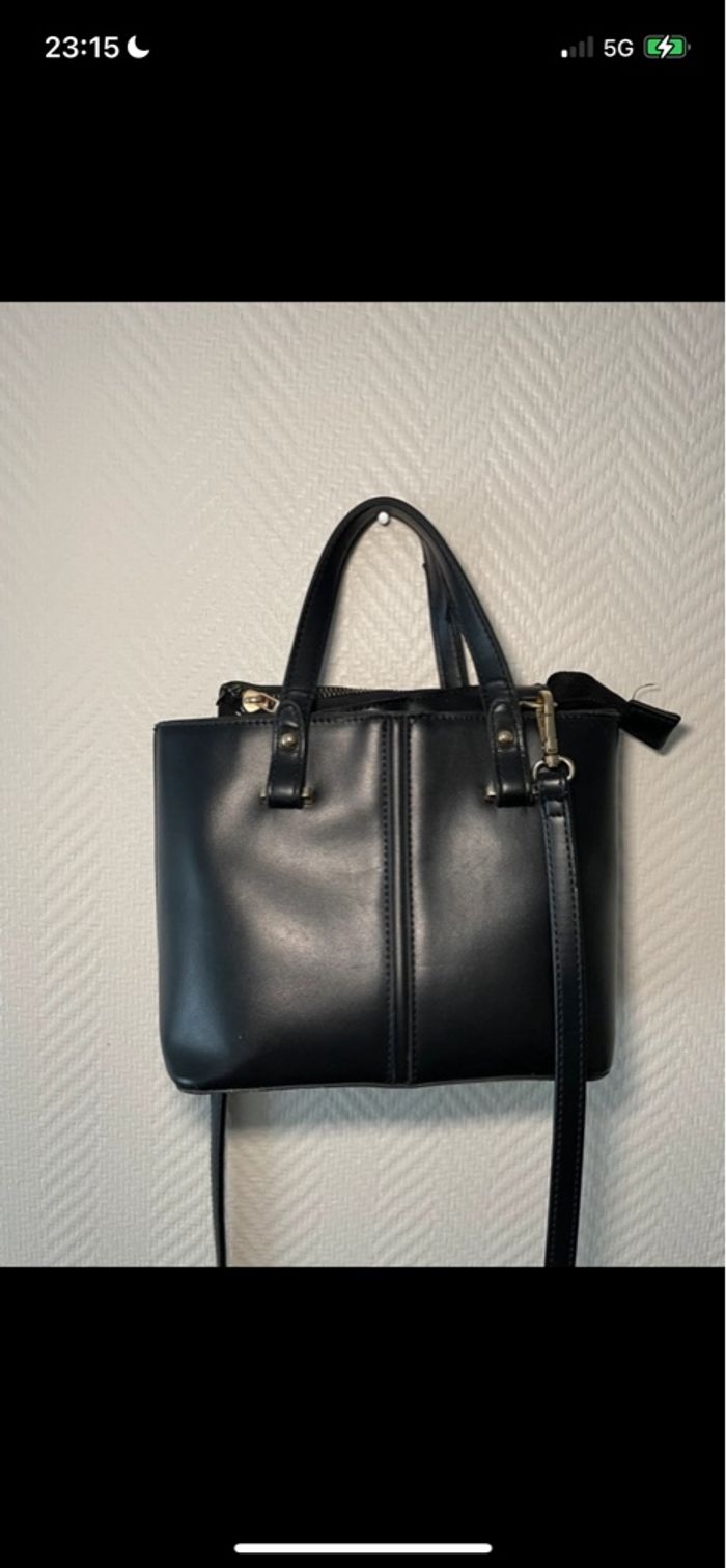 Sac noir - photo numéro 2