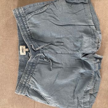 Petit short léger