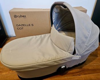 Cybex Nacelle Gazelle S gris NEUF + matelas/draps/alèse