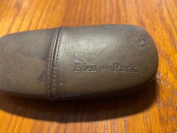 Boîte/ étui à lunettes Eden Park