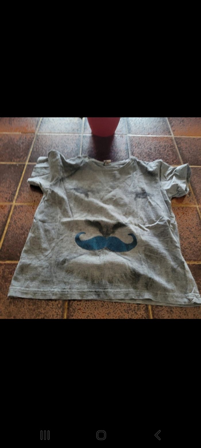 Tee-shirt manches courtes lion