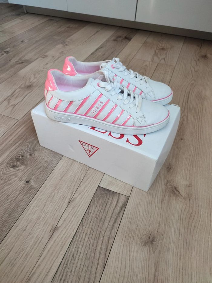 Baskets Guess