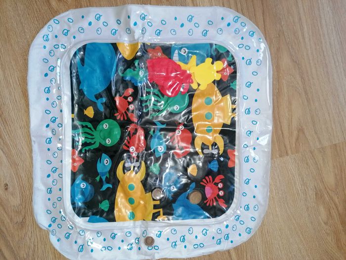 Tapis d'eau pour bébé