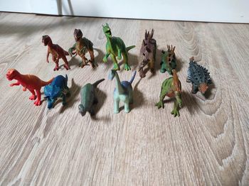 Lot dinosaures