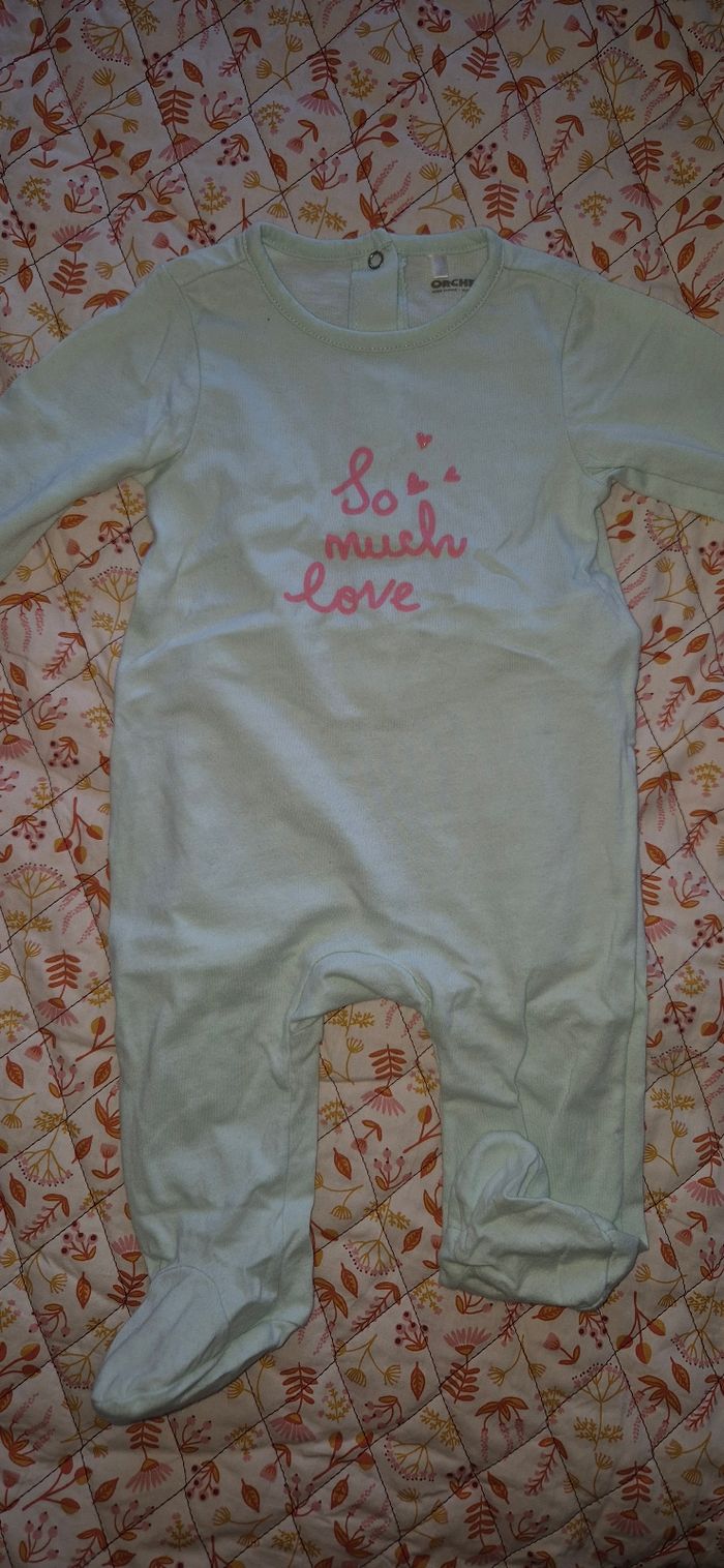 6 pyjamas - photo numéro 5