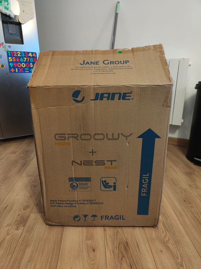 A vendre cosy+siège auto évolutif marque Jane - photo numéro 4