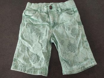 Short slim fit taille 6 ans
