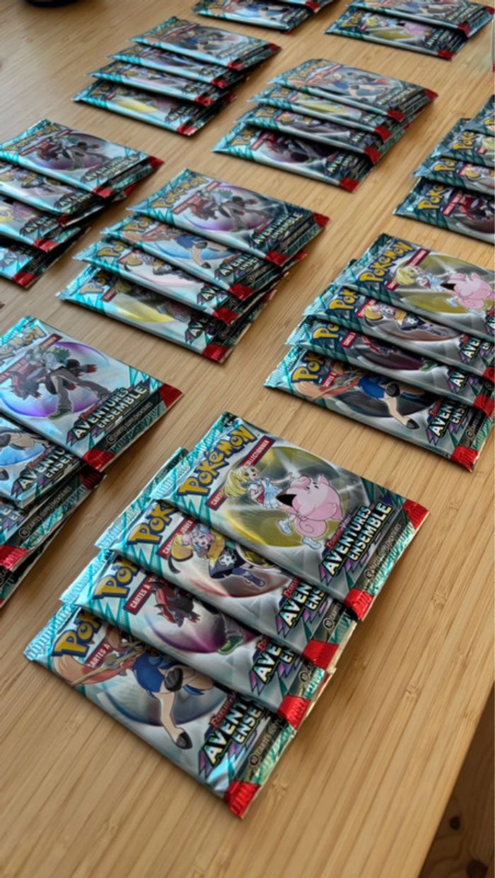 Lot de 10 arstet boosters Pokemon ev9 aventures ensembles (4 illustrations) et 2 displays vide - photo numéro 2