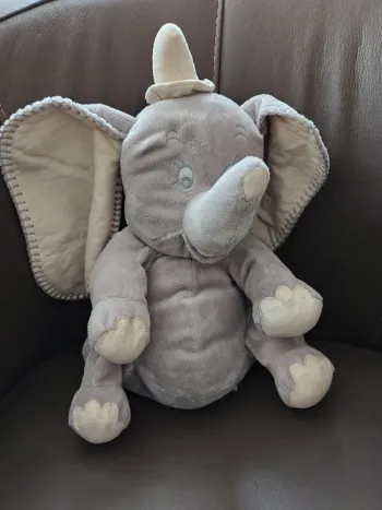 doudou éléphant Dumbo

Tout doux, gris et écru

Billes dans le corps idéal bébé