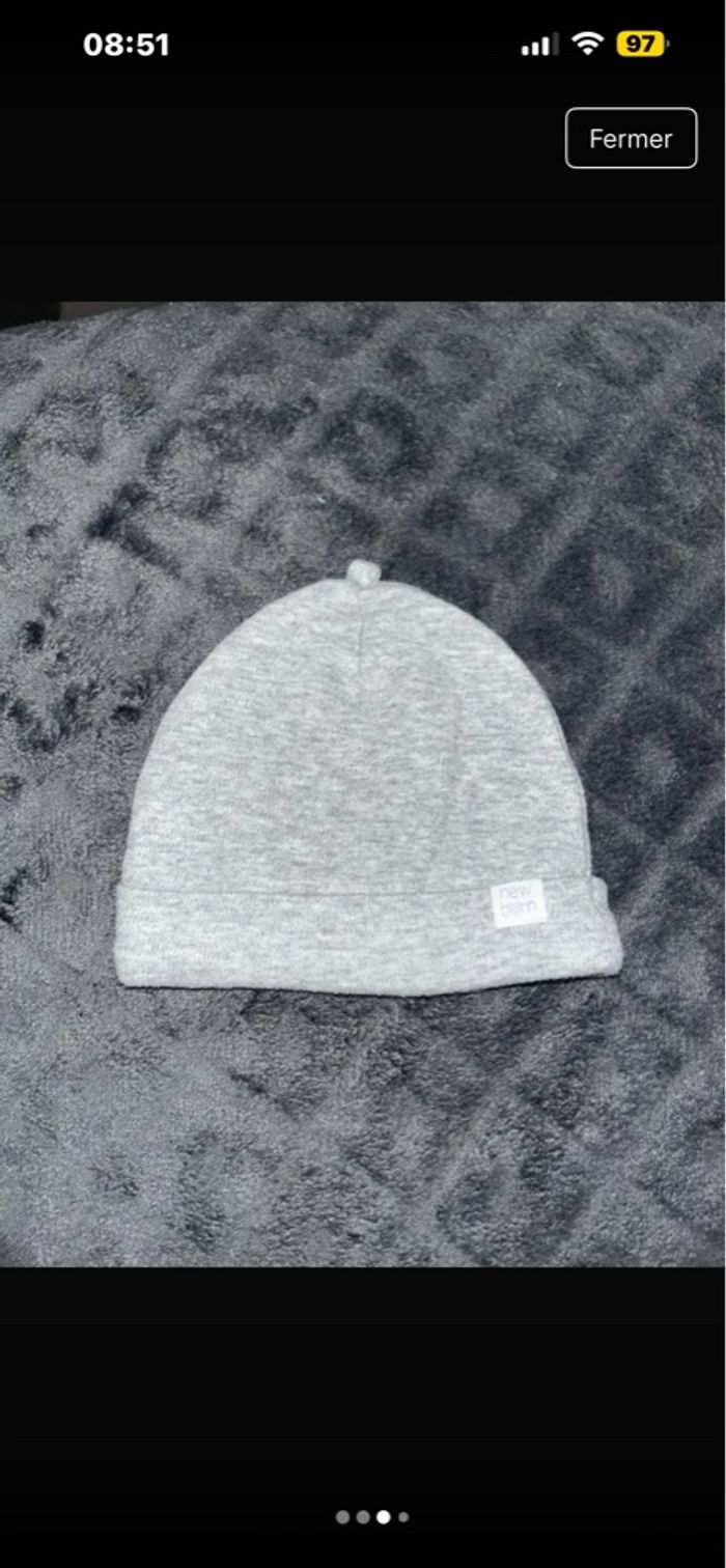 Lot 3 bonnets - photo numéro 3