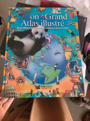 Mon grand Atlas illustré
