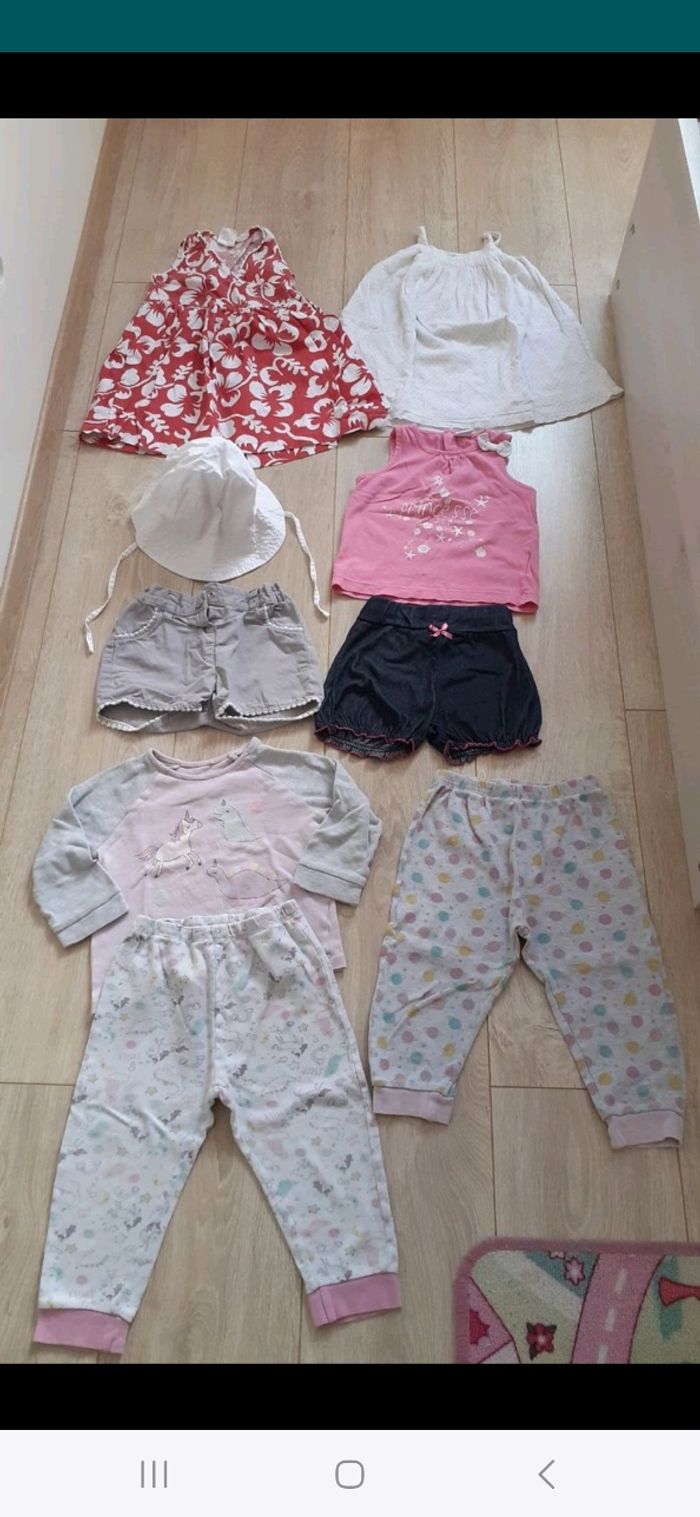 Lot vêtements 18 mois - photo numéro 5