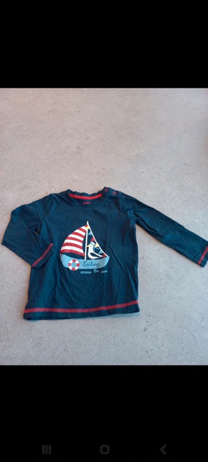 Lot hauts 24 mois - photo numéro 6