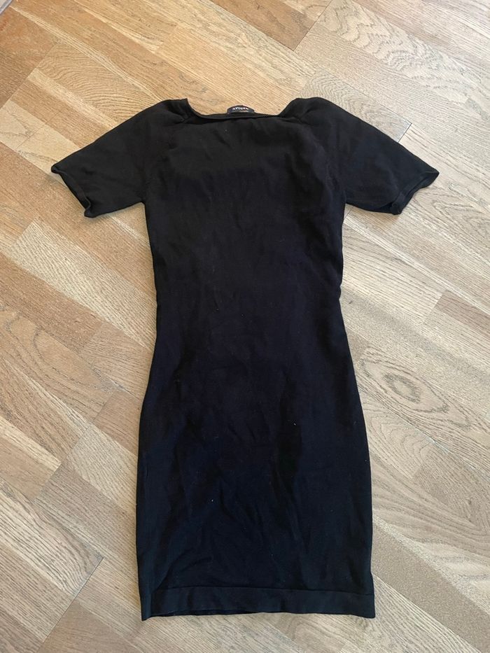 Robe Morgan noir s très bon état - photo numéro 3