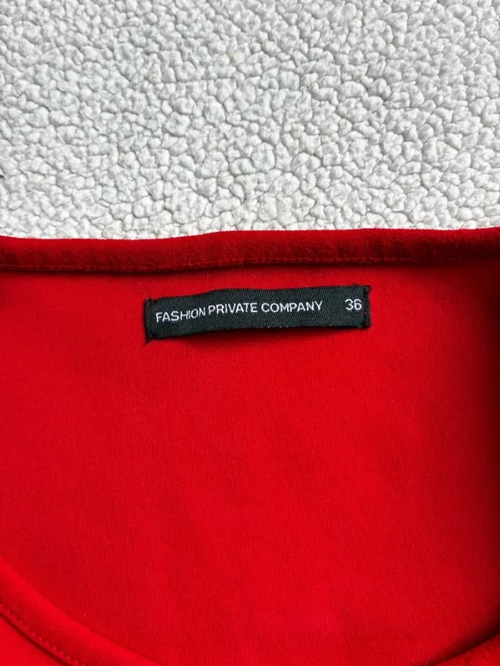 Robe rouge - photo numéro 3