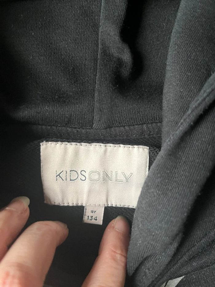 Sweat capuche - photo numéro 2