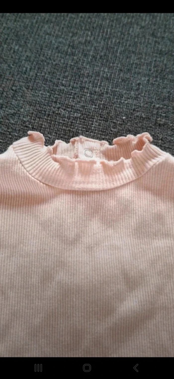 T-shirt sous pull Kiabi 12mois 74cm 👻 - photo numéro 3