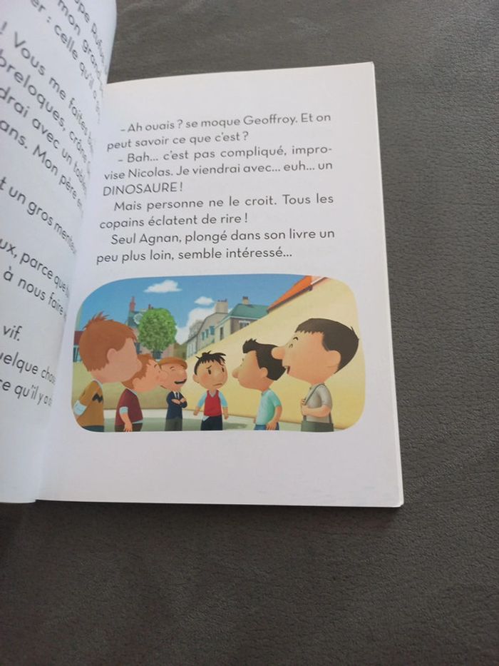 Livre premières lectures le petit Nicolas la chasse au dinosaure cp ce1 - photo numéro 2