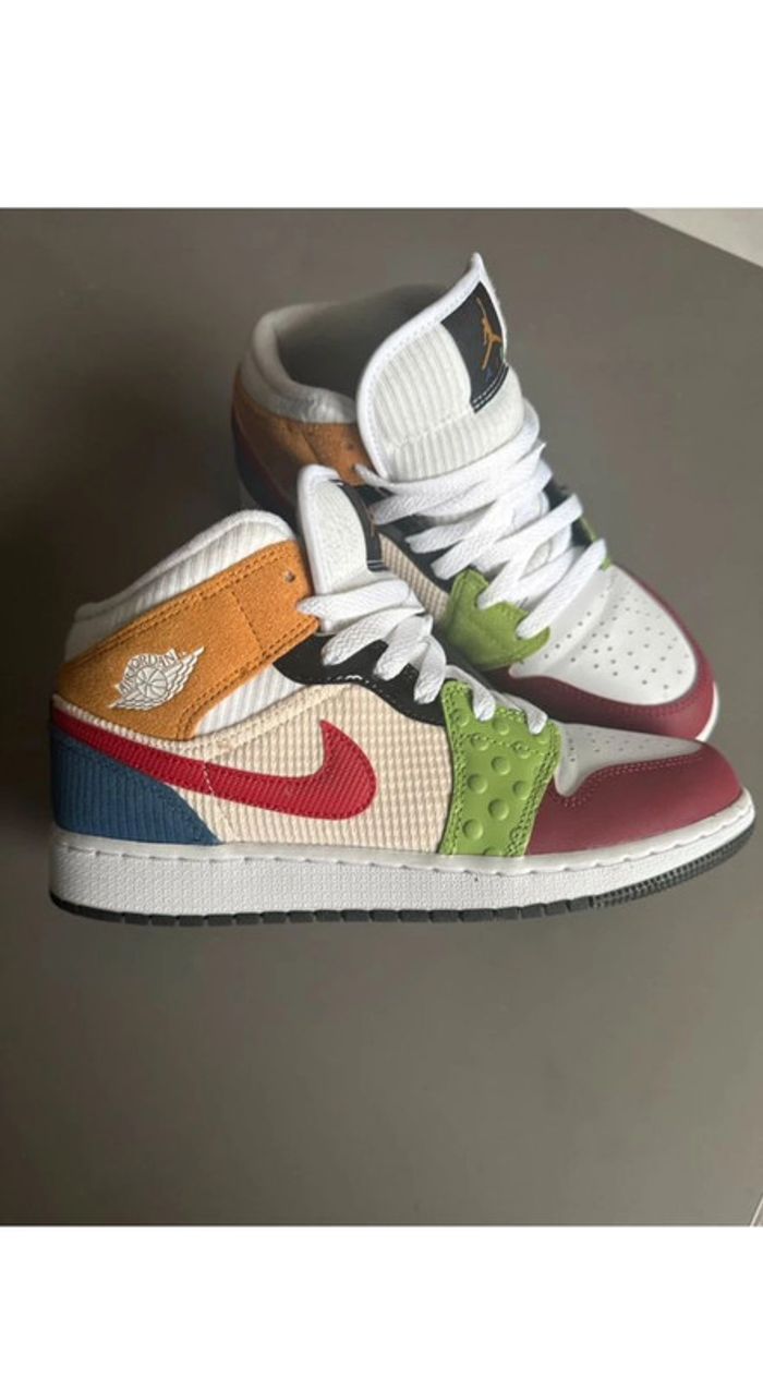 Jordan DR6957-100 - photo numéro 2
