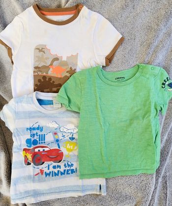 Lots 3 t-shirts 18mois