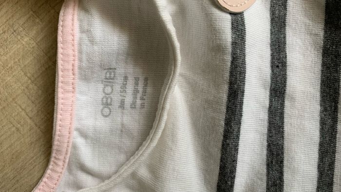 Ensemble jean + teeshirt - photo numéro 2