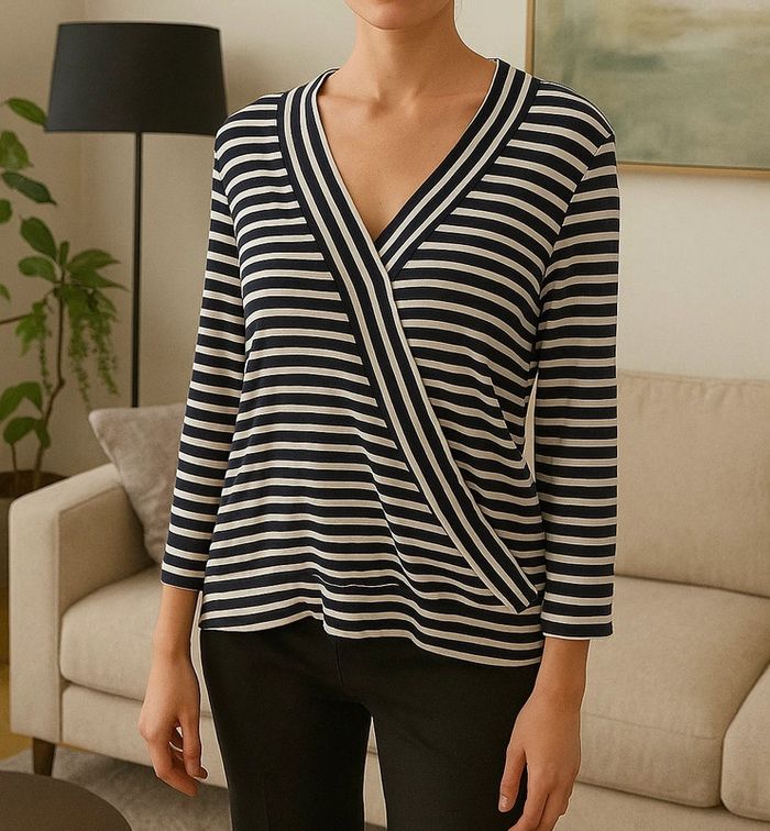 Très beau haut à longue manche colle en V femme