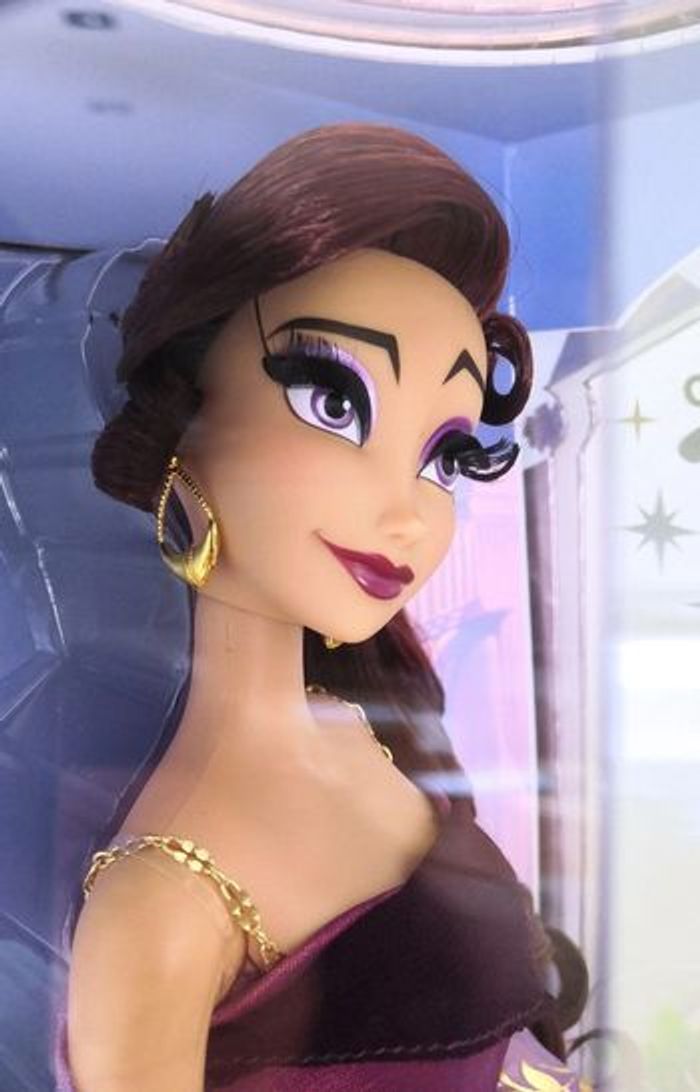 Poupée édition limitée LE Megara Disney NEUVE - photo numéro 12
