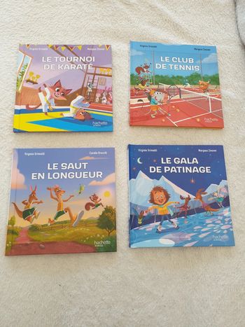 Lot de 4 livres Esprit Sportif neuf