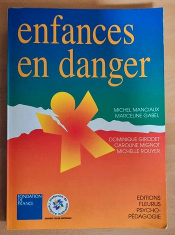 Livre Enfances en danger